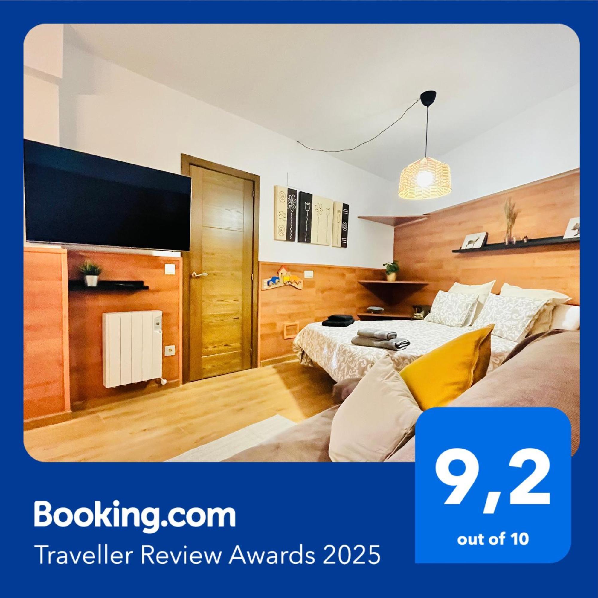 Nuevo Cosy Loft 4Pax Estavar المظهر الخارجي الصورة